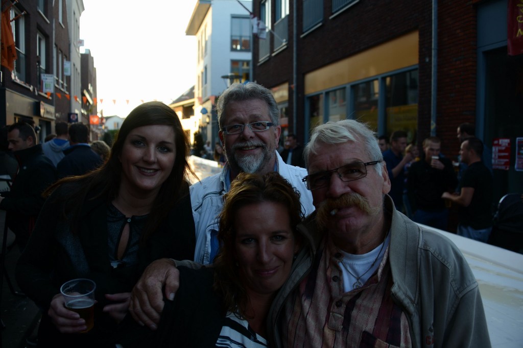 ../Images/Donderdag kermis 487.jpg